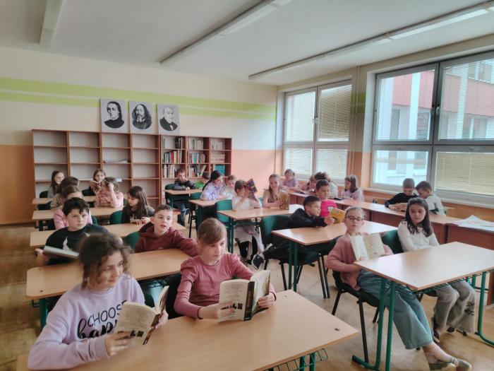 Messengercreation2B21C304-6DE9-470B-ADA7-1CFAC973F557